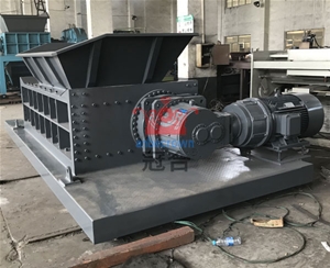 塑料撕碎機的工作環(huán)境和檢查有哪些要求？